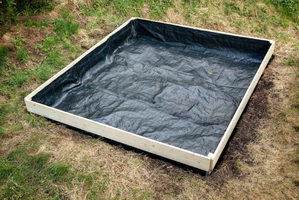 raised bed lining 2